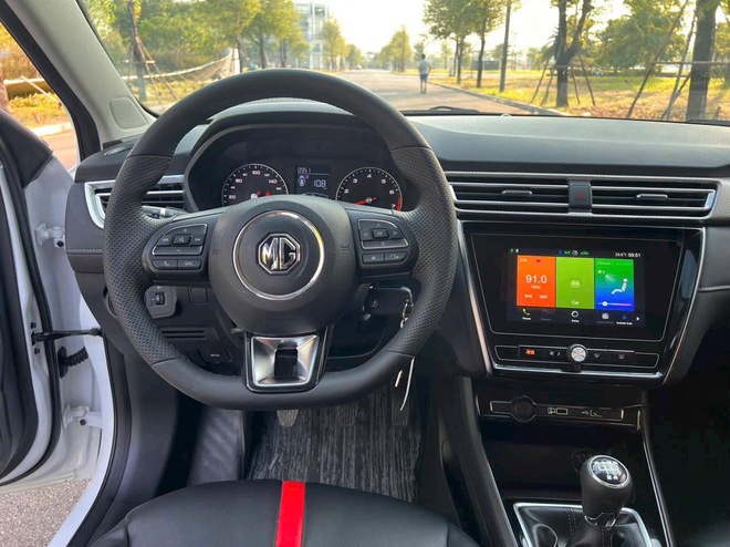 Chạy vài tháng, xe Trung Quốc MG5 bán lại lỗ choáng váng- Ảnh 5.