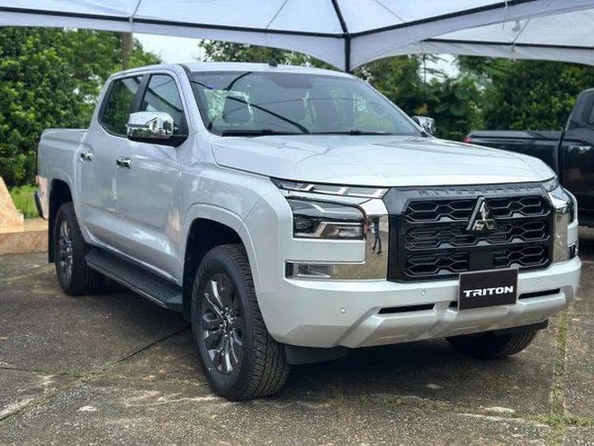 Giá xe Mitsubishi Triton lăn bánh tháng 11/2024: Ưu đãi cạnh tranh Ford Ranger - Ảnh 2.