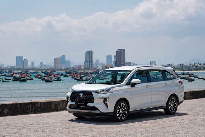 Giá lăn bánh xe Toyota Veloz Cross tháng 11/2024: Rẻ hơn Mitsubishi Xpander - Ảnh 2.