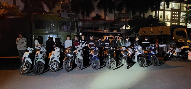 Video liên quân cảnh sát Hà Nội hoá trang vây bắt Video liên quân cảnh sát Hà Nội hoá trang vây bắt