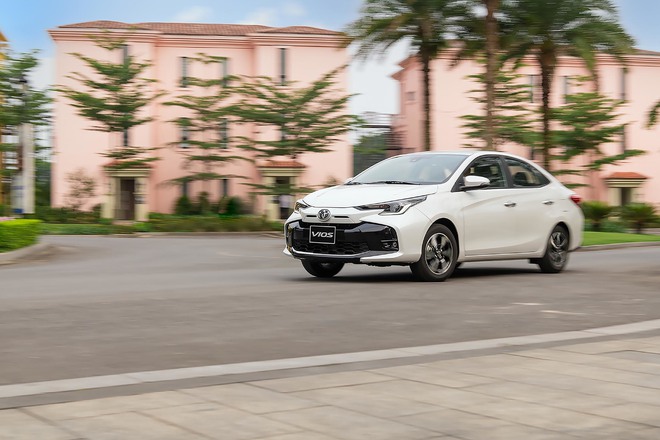 Giá xe Toyota Vios lăn bánh tháng 4/2025: Giảm sâu nhất phân khúc - Ảnh 3.