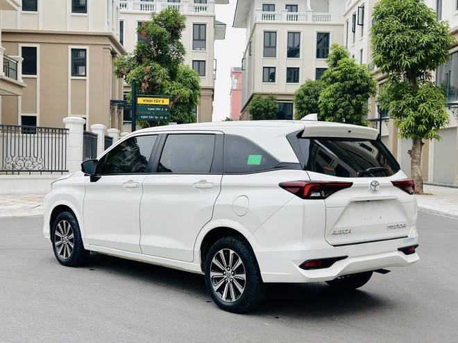 Giá xe Toyota Avanza Premio lăn bánh tháng 12/2024: Rẻ như Hyundai Accent- Ảnh 5. Giá xe Toyota Avanza Premio lăn bánh tháng 12/2024: Rẻ như Hyundai Accent- Ảnh 5.