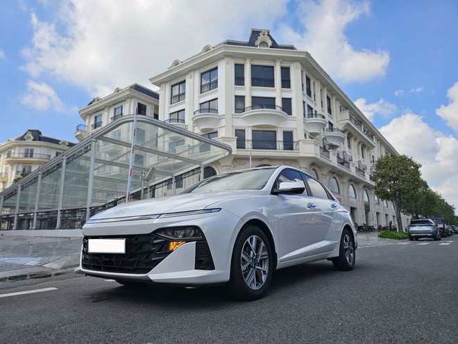 Hyundai Accent 2024 lướt rao bán rẻ hơn cả trăm triệu đồng- Ảnh 3.