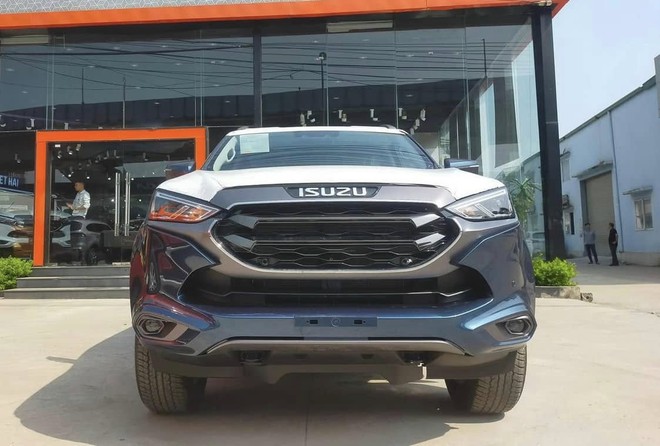 Isuzu Mu-X giảm giá kịch sàn: Người dùng nói thẳng một điều để hiểu lý do xe Nhật vẫn ế- Ảnh 3.