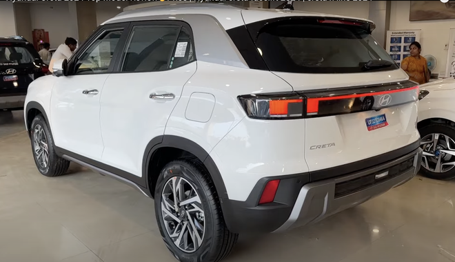 Cận cảnh Hyundai Creta 2025 tại đại lý: Giá từ 594 triệu đồng, nội thất thay đổi hoàn toàn- Ảnh 4.