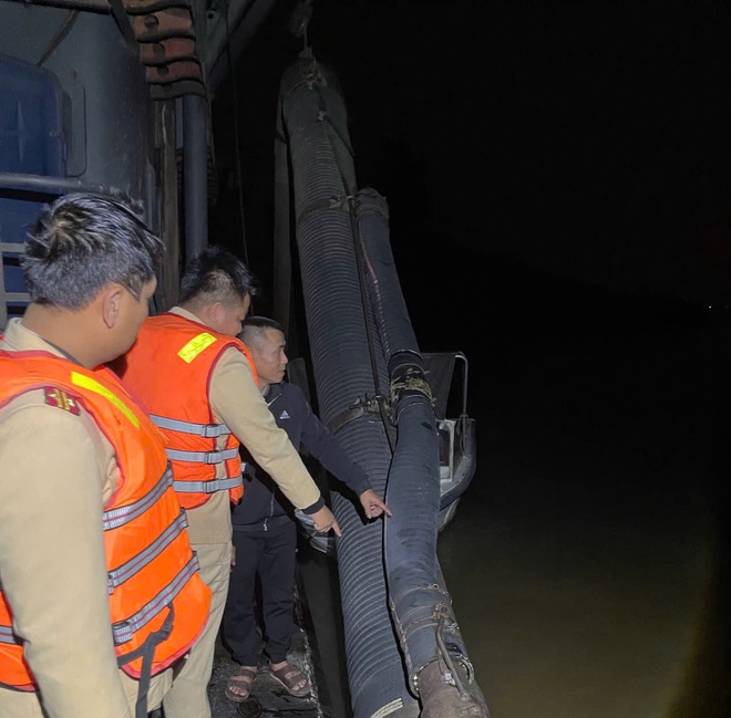 Video Hà Nội liên tiếp bắt giữ các đối tượng hút 