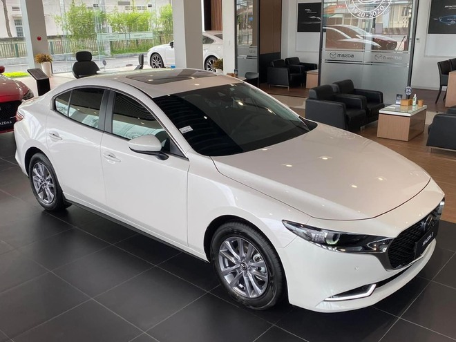 Giá xe Mazda 3 lăn bánh tháng 12/2024: Giá hấp dẫn để thống trị phân khúc- Ảnh 2.