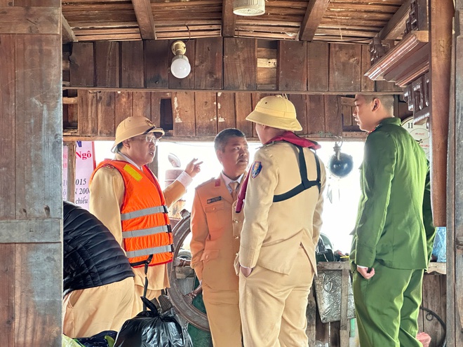 Video cảnh sát đường thủy bắt 