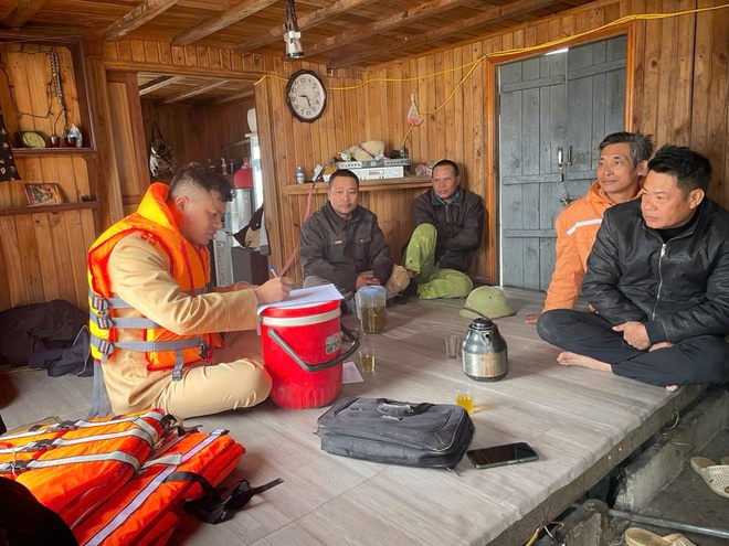 Video cảnh sát đường thủy bắt 