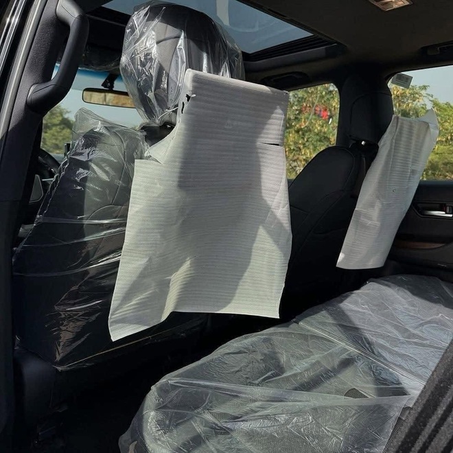 Toyota Land Cruiser GXR Trung Đông với diện mạo mới, sẽ sớm về Việt Nam- Ảnh 7. Toyota Land Cruiser GXR Trung Đông với diện mạo mới, sẽ sớm về Việt Nam- Ảnh 7.