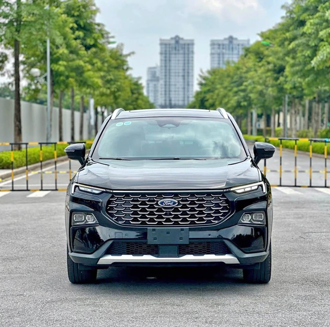Giá xe Ford Territory lăn bánh tháng 2/2025: Ưu đãi chính hãng đấu Mazda CX-5- Ảnh 2.