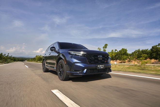 Giá xe Honda CR-V lăn bánh tháng 2/2025: Giảm không phanh rẻ ngang Mazda CX-5, Hyundai Tucson- Ảnh 2.