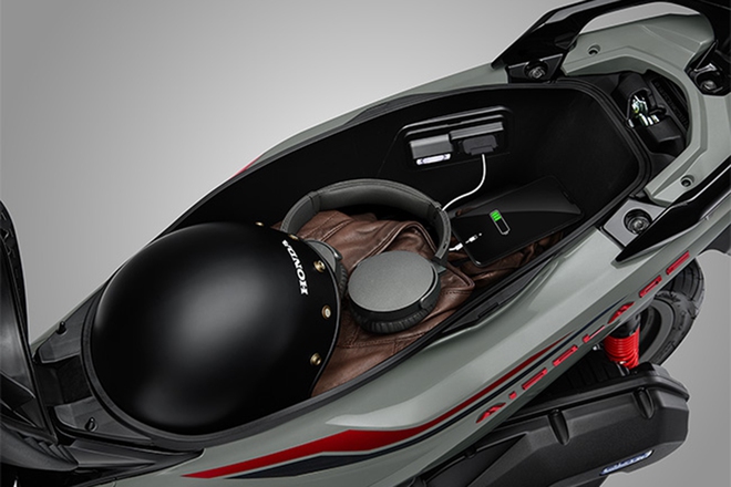 Phiên bản xe tay ga mới Honda Air Blade 2025 giá từ 42 triệu đồng- Ảnh 3.