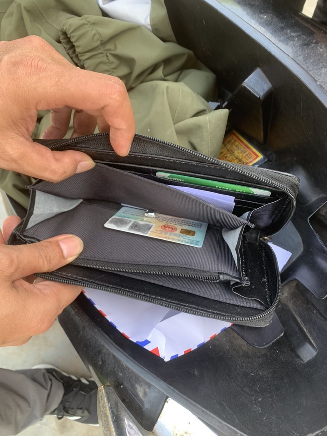 CSGT Thái Bình bắt quả tang đối tượng tàng trữ ma túy- Ảnh 1.