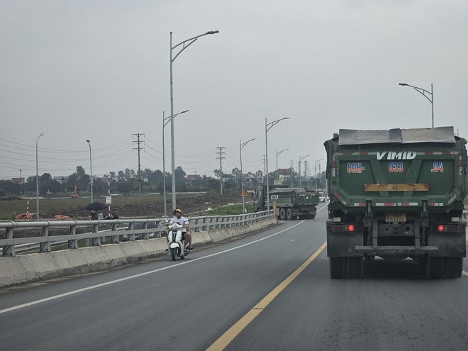 Hưng Yên: Xe ôtô tải 