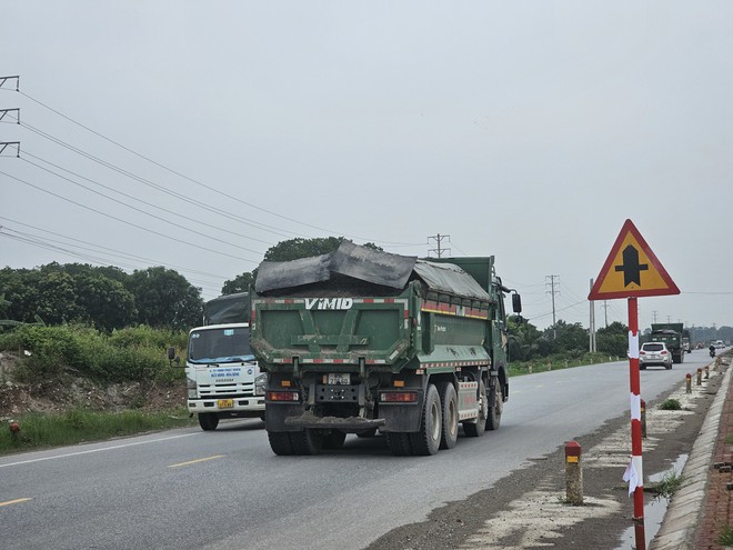 Hưng Yên: Xe ôtô tải 