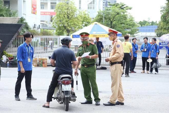 Hà Nội không xảy ra TNGT liên quan đến thí sinh thi tốt nghiệp THPT- Ảnh 1.