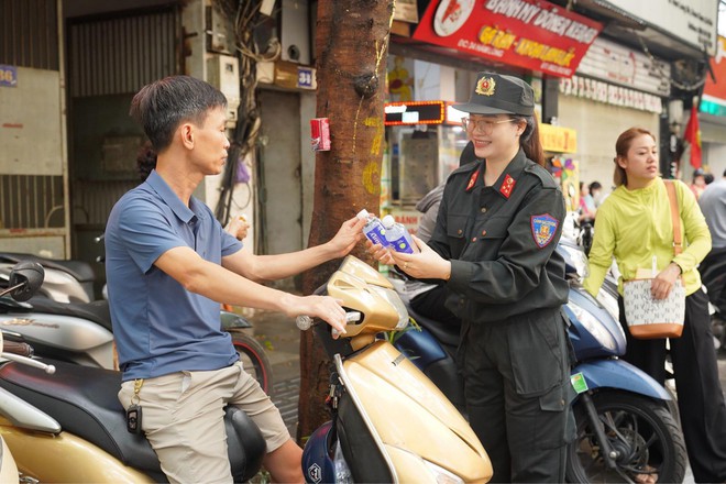 Hà Nội không xảy ra TNGT liên quan đến thí sinh thi tốt nghiệp THPT- Ảnh 2.