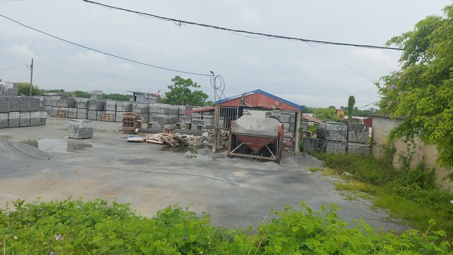 Nhiều cảng, bến thủy 