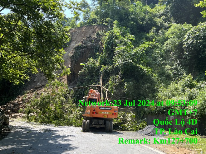 Khẩn trương khắc phục điểm sạt lở trên QL 4D đoạn qua TP. Lào Cai- Ảnh 2.