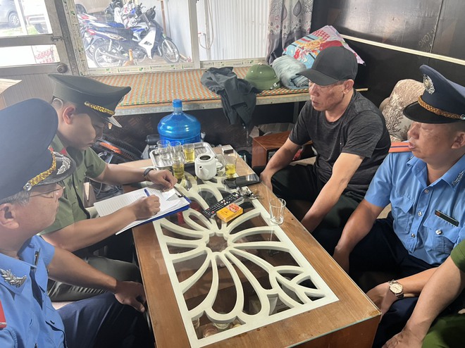 Hà Nội: Phạt tiền chủ bãi xe không phép ở Hà Đông, giao địa phương giám sát tái vi phạm- Ảnh 3.