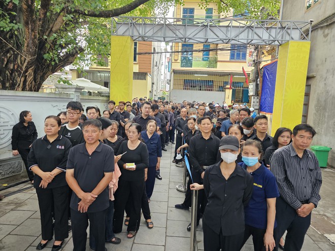 Thầm lặng đảm bảo ATGT ngày Quốc tang Tổng Bí thư Nguyễn Phú Trọng- Ảnh 13.