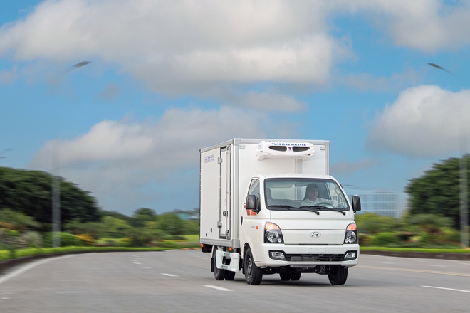 Hyundai ra mắt loạt xe thương mại Euro 5 tại Việt Nam- Ảnh 2.