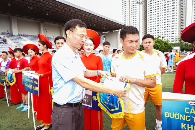 Khai mạc Giải bóng đá ngành GTVT Cup Tạp chí GTVT lần thứ III năm 2024- Ảnh 10.