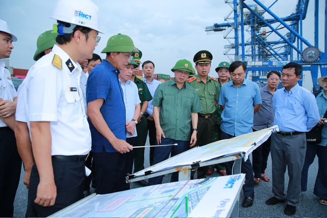 Hình ảnh lãnh đạo Chính phủ tại các 