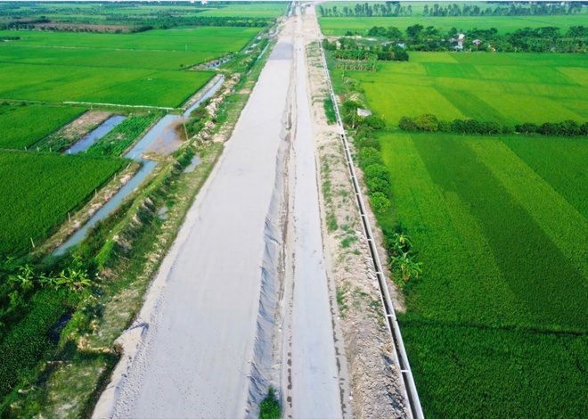 Chùm ảnh: Ngắm dự án gần 3 nghìn tỷ sau hơn 2 tháng khởi công tại tỉnh Hưng Yên - Ảnh 3.