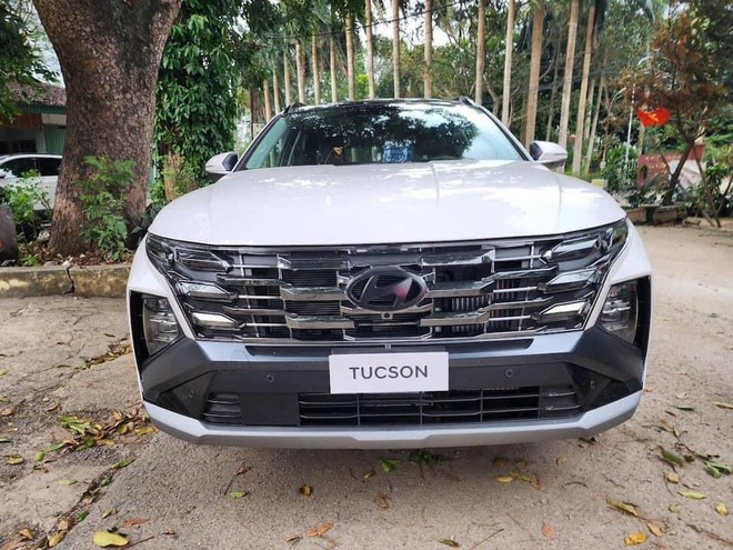 Hyundai Tucson 2025 lộ diện 