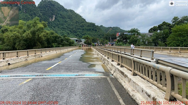 Cấm phương tiện qua cầu Chợ Mới trên QL3 - Ảnh 2.