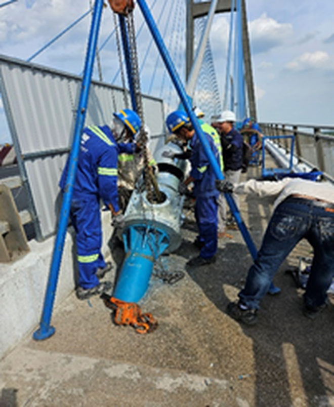 Cần quan tâm đặc biệt đến tình trạng khai thác cầu dây văng - Ảnh 4.