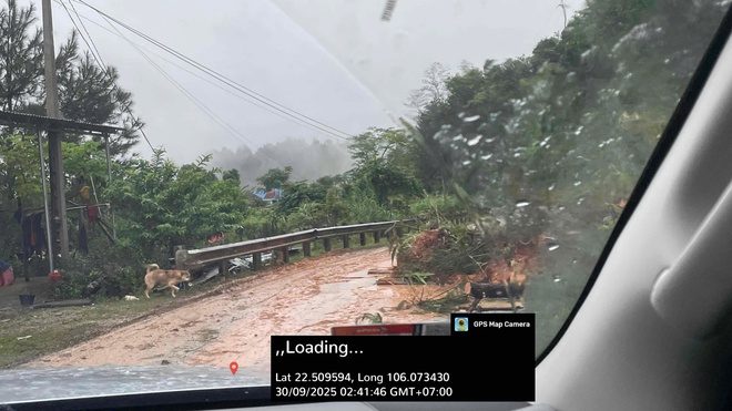 Nỗ lực thông xe QL3 qua Cao Bằng, Bắc Kạn - Ảnh 1.