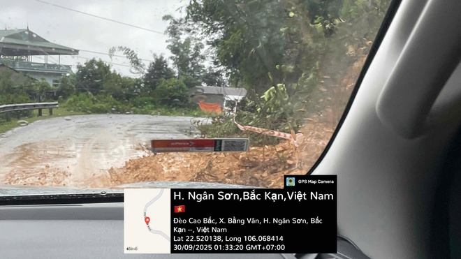 Nỗ lực thông xe QL3 qua Cao Bằng, Bắc Kạn - Ảnh 2.