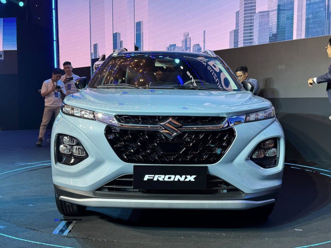 Chi tiết Suzuki Fronx 2025 vừa ra mắt Việt Nam - Ảnh 3.