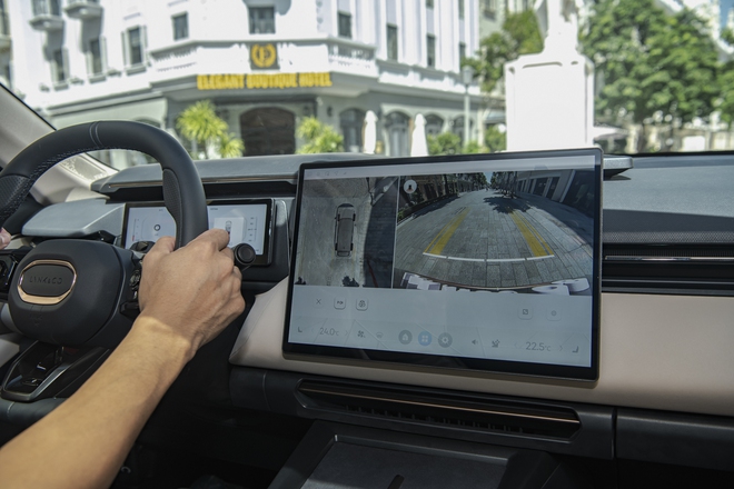 Cận cảnh Lynk & Co 08 chốt giá 1,299 tỷ đồng, chạy thuần điện đến 200 km - Ảnh 10.