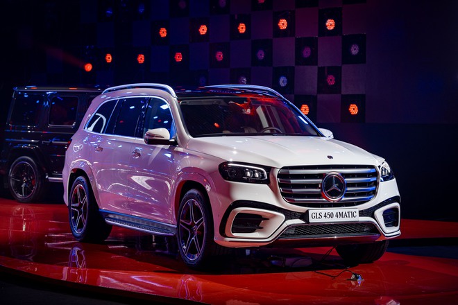 Cận cảnh Mercedes-Benz GLS 450 “Edition 30”, giới hạn 30 chiếc ở Việt Nam - Ảnh 1.