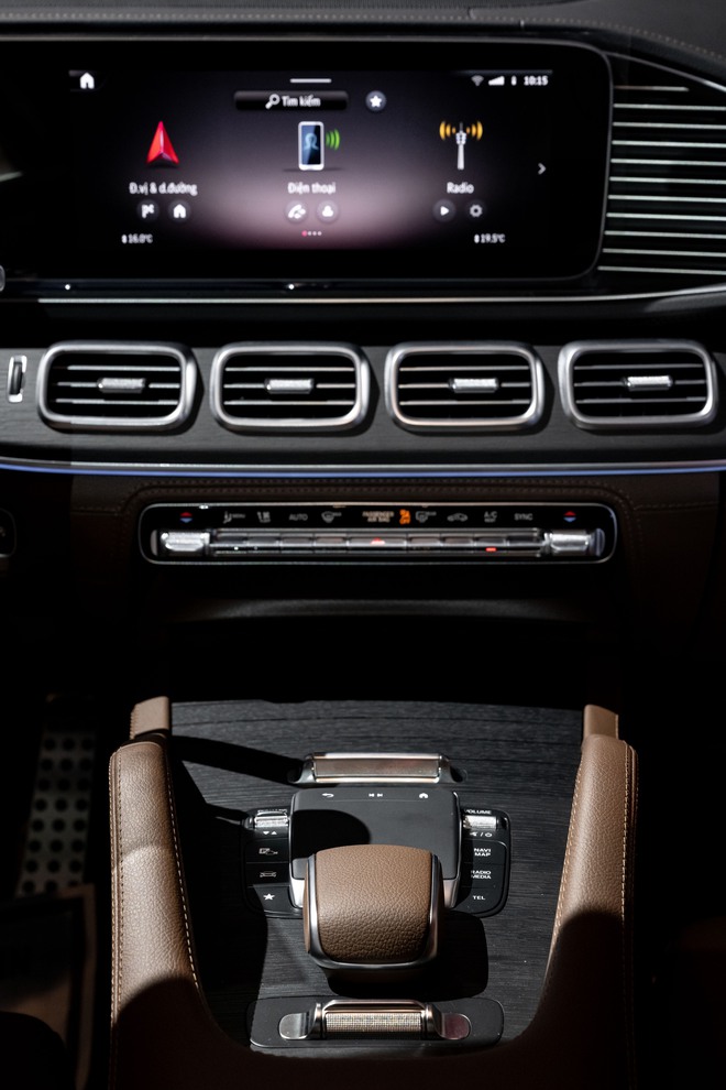 Cận cảnh Mercedes-Benz GLS 450 “Edition 30”, giới hạn 30 chiếc ở Việt Nam - Ảnh 6.