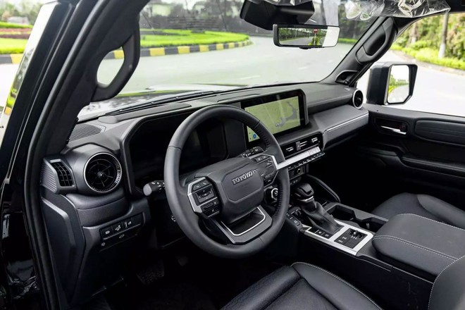 Toyota Land Cruiser Prado 2025 lăn bánh 2.000 km, người dùng mất cả tỷ đồng - Ảnh 5.