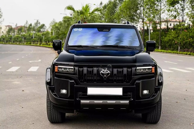 Toyota Land Cruiser Prado 2025 lăn bánh 2.000 km, người dùng mất cả tỷ đồng - Ảnh 2.