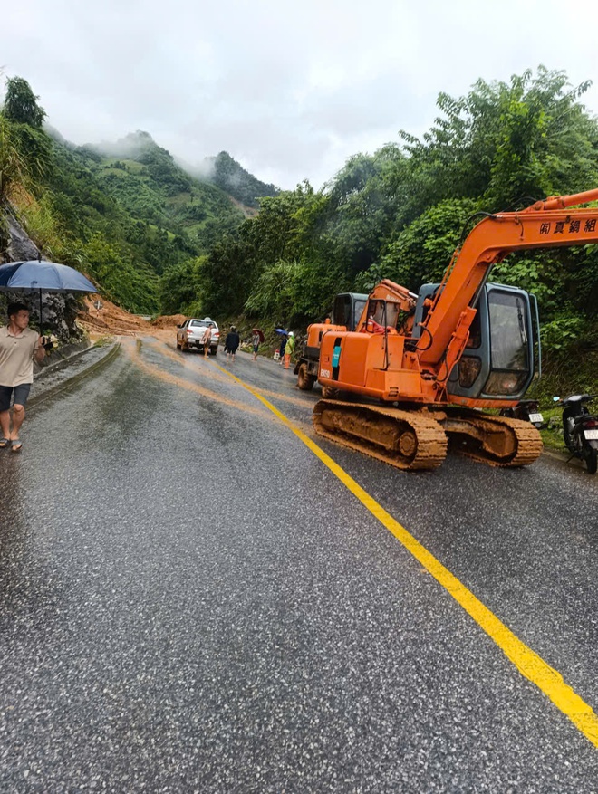 Đường Hồ Chí Minh qua Thái Nguyên nhiều điểm bị tắc - Ảnh 7.