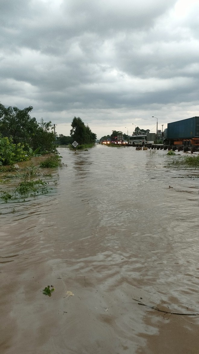 Đề nghị dừng chạy tàu qua cầu BắcGiang - Ảnh 3.