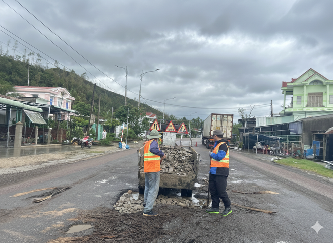 Video cận cảnh sạt lở taluy âm khu vực đèo Cả và đèo Cổ Mã trên tuyến QL1 - Ảnh 5.