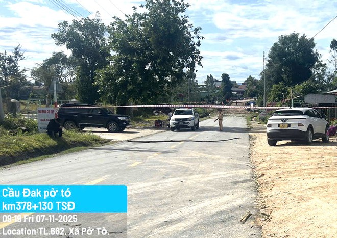 Sự cố xói lở đường đầu cầu Đắk Pờ Tó (Đắk Lắk): Quyết tâm thông xe vào sáng 8/11 - Ảnh 8.