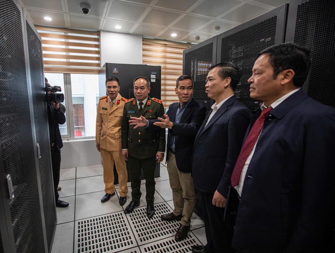 1.837 camera AI chính thức giám sát giao thông tại 195 nút giao trọng điểm ở Hà Nội- Ảnh 3.