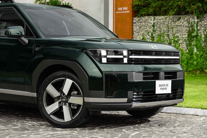 Hyundai Santa Fe hybrid chốt giá 1,369 tỷ đồng ở Việt Nam- Ảnh 4. Hyundai Santa Fe hybrid chốt giá 1,369 tỷ đồng ở Việt Nam- Ảnh 4.