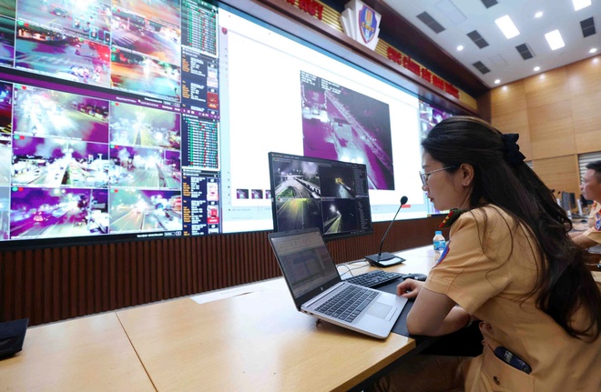 Bộ Công an triển khai các đề án trọng tâm bảo đảm trật tự ATGT bền vững - Ảnh 1.