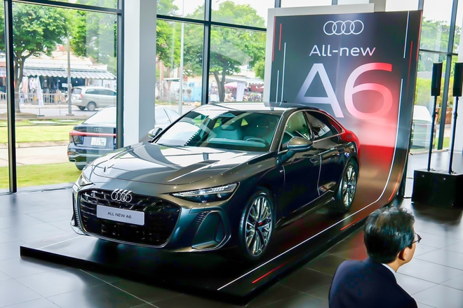 Cận cảnh Audi A6 2026 vừa chốt giá 2,799 tỷ đồng ở Việt Nam - Ảnh 1.