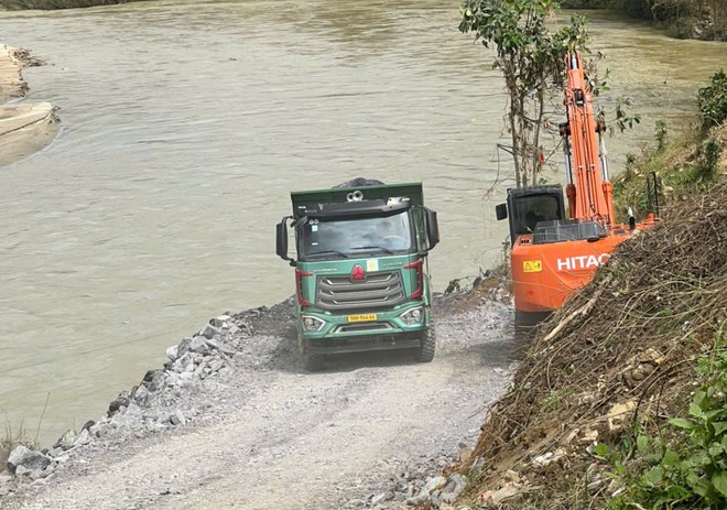 Cận cảnh Cận cảnh